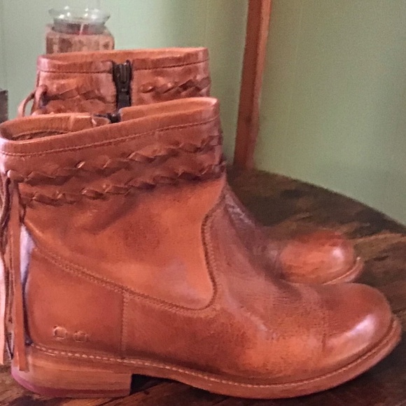 Bed Stu Craven - Like New - Picture 3 of 16